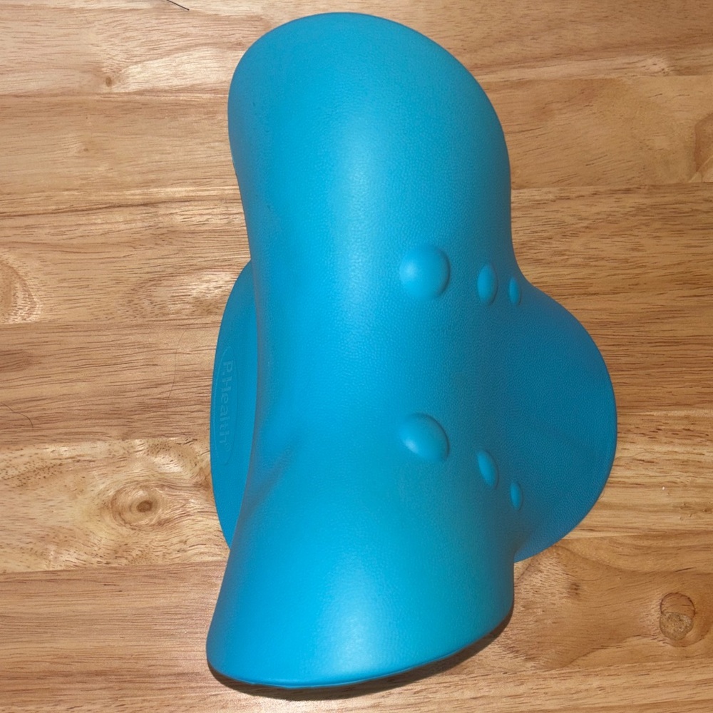 Neck and Shoulder Relaxer, Cervical Traction Device, Neck Stretcher - Picture 8 of 9